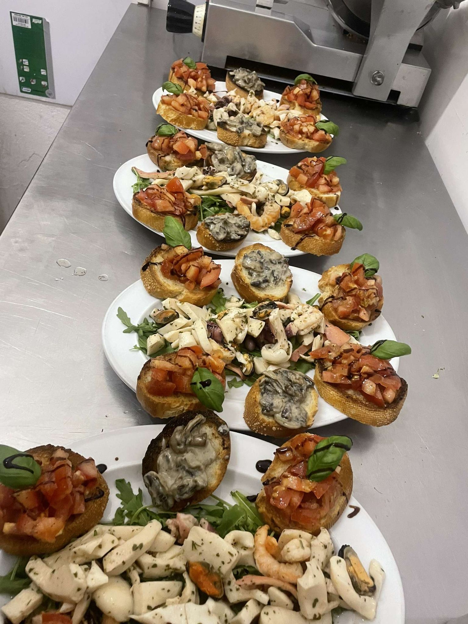 gemischte Bruschetta